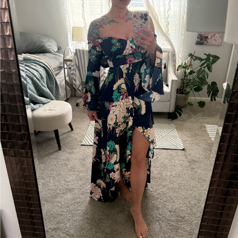 Fashion Nova dress 🌺